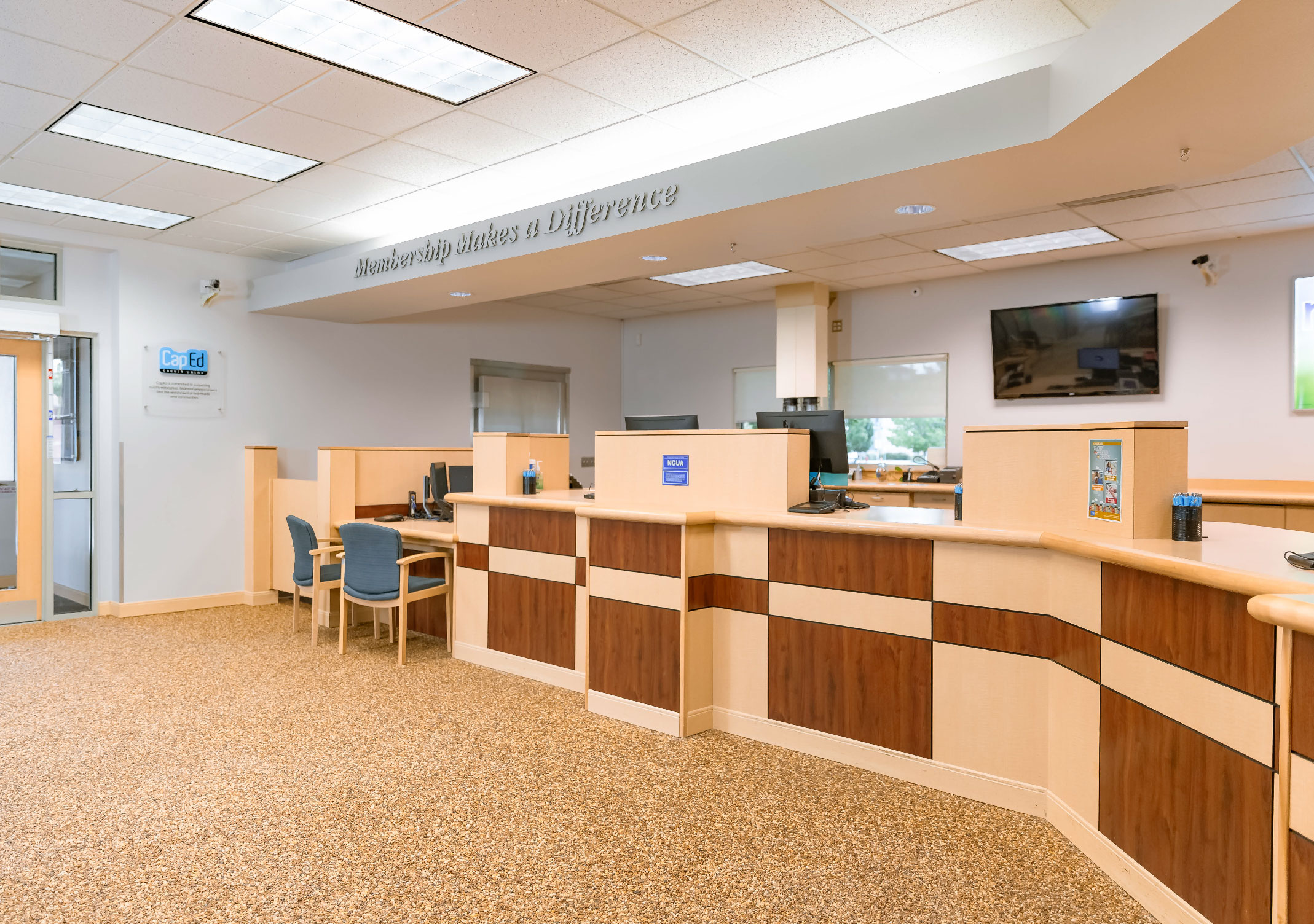 CapEd Parkcenter location teller desks.